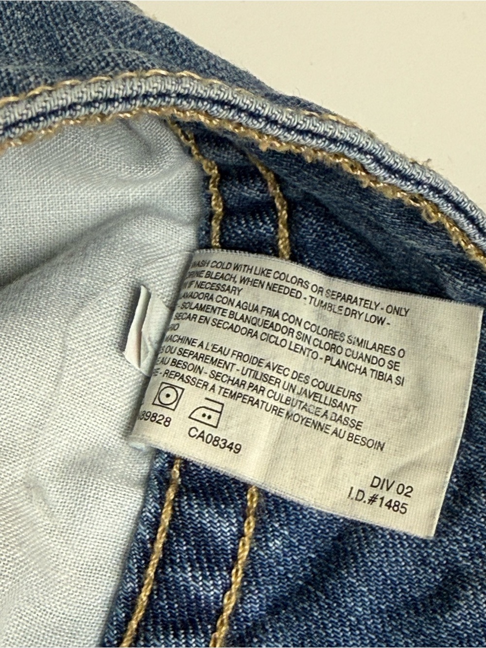 Vintage '90s Denim High-Waisted Skirt with Godets Gloria Vanderbilt Size 10 - Picture 10 of 13